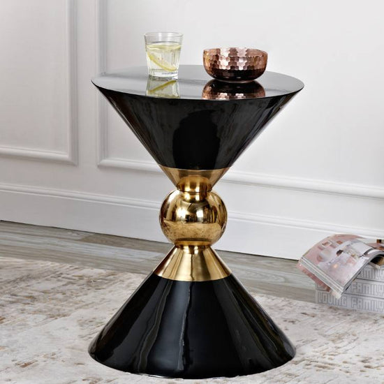 Solaris Accent Table – Sculptural Modern Side Table for Living Room