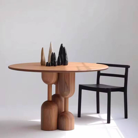 Verdanzo Round Table – Modern Sculptural Dining Table for Contemporary Spaces